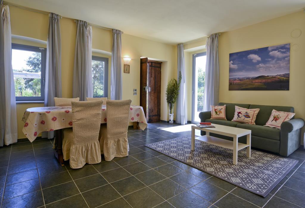 Casa Nalin Apartman La Morra Szoba fotó